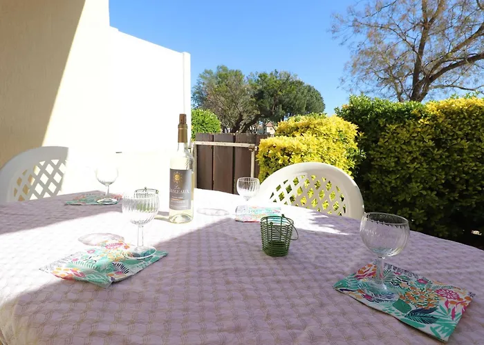 2 Pieces Avec Jardin Et Parking, Animaux Admis - Fr-1-307-257